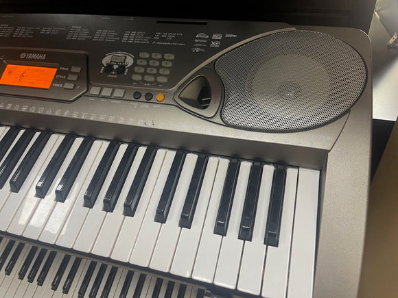 USED Yamaha EZ-250i touch responsive digital keyboard