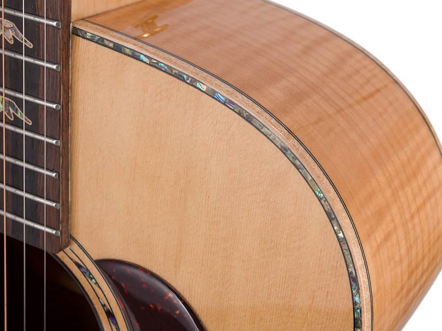 Bromo BAN7E Danali Solid Spruce Top Jumbo Electro Acoustic