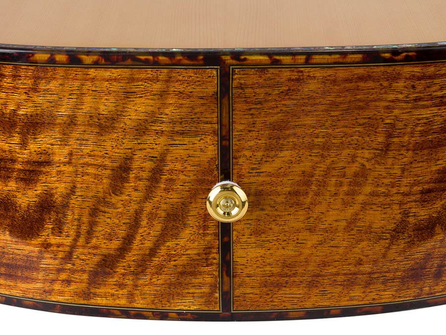 Bromo BAN2CE Grand Auditorium Cutaway Electro Acoustic Guitar