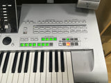 USED Yamaha Tyros 3 including stand and speaker system