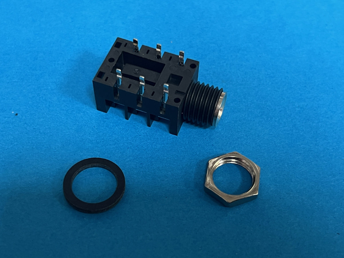 6.35mm 1/4" PCB Mounting Stereo Jack Socket Audio Connector with insert