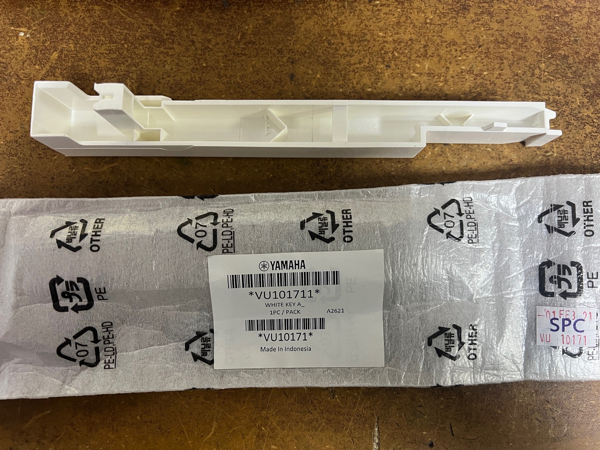 VU101700 VU101711 Low A Key for Clavinova digital piano