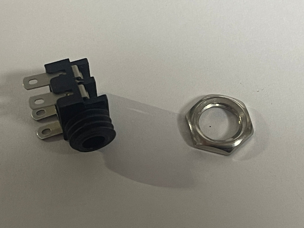3.5mm mono chassis mounted socket  [4]