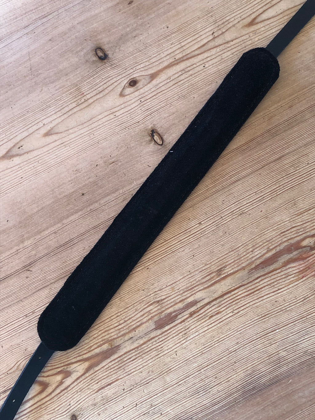 LG Black Embossed Leather Mandolin / Ukulele Strap - Padded Shoulder Pad
