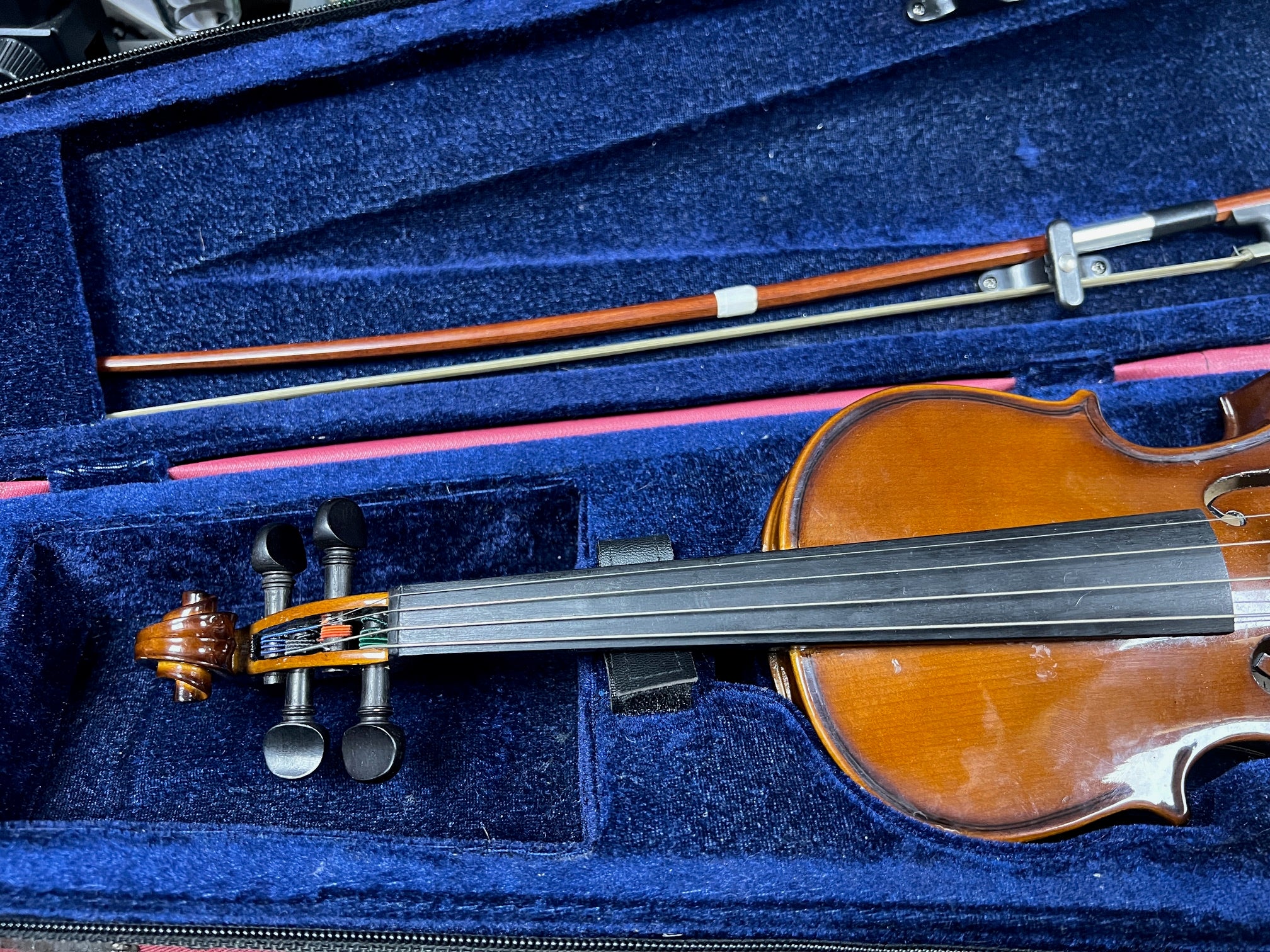 USED Stentor II  1/8 size violin outfit