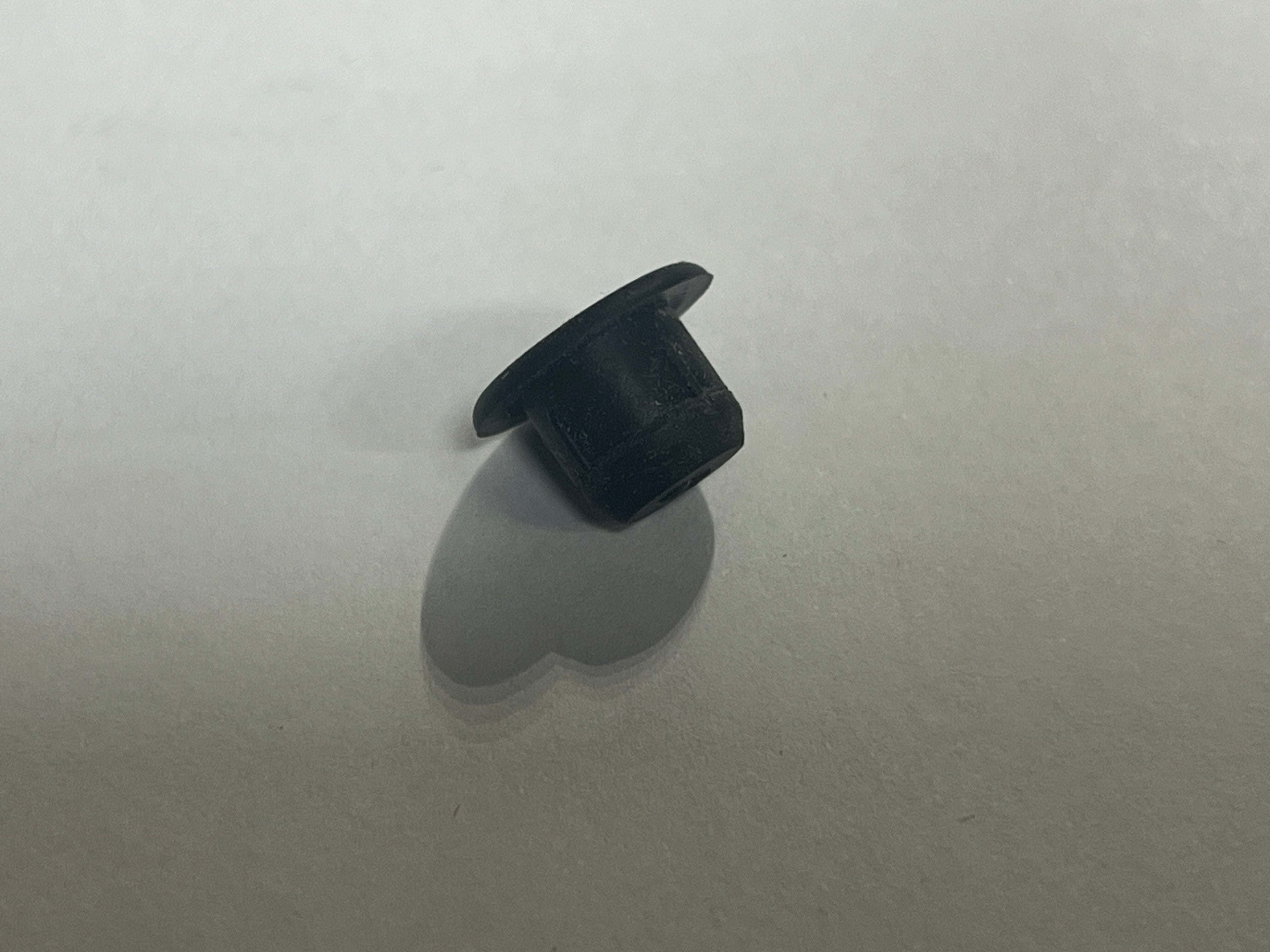 WK844501 single rubber cap for Yamaha L-100B stand [27]