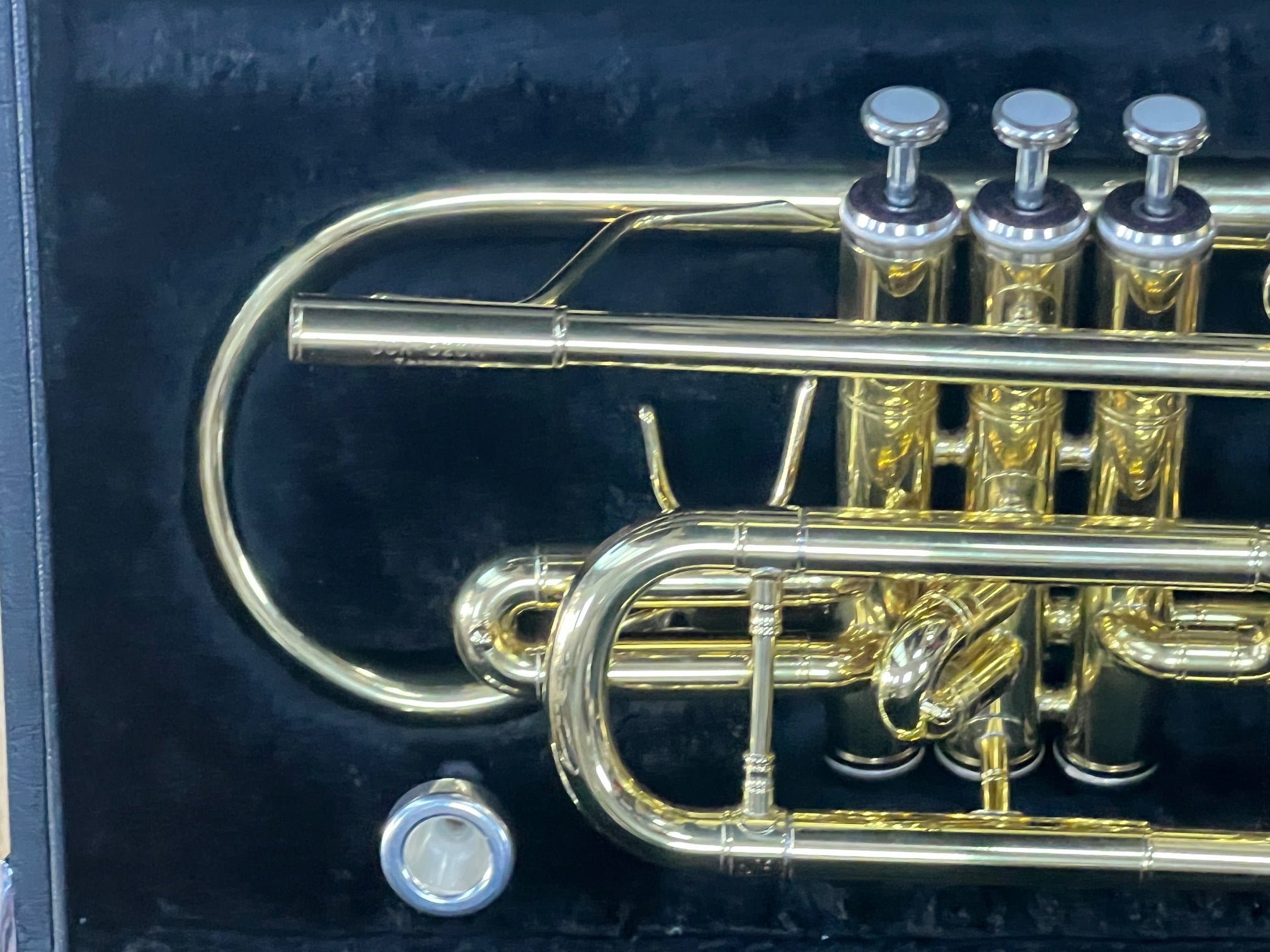 USED Jupiter JCR520ML lacquered cornet outfit