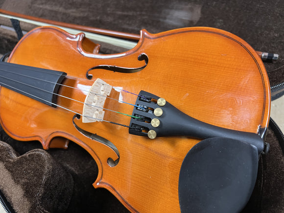 Ex Rental 1/2 size Stentor Student Violin Outfit