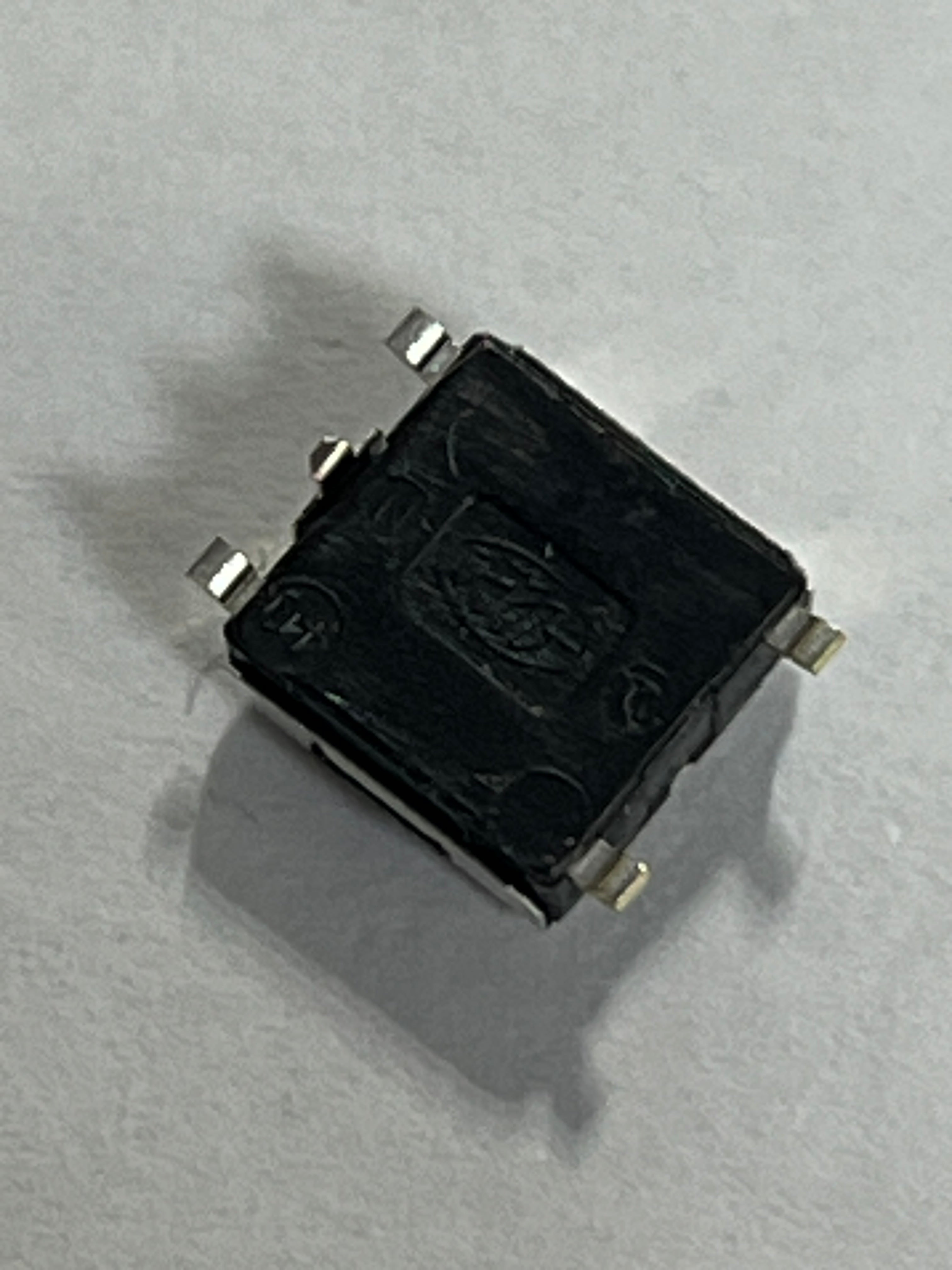 VU435301 Push switch for Tyros 3/4/5 [17]