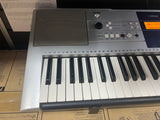 USED Yamaha PSR-E323 touch responsive keyboard