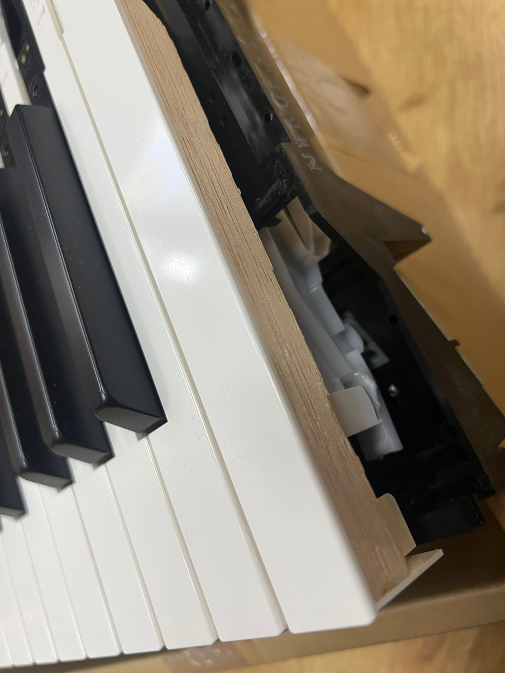 WV830100 Natural Wood Action GKS keyboard assembly