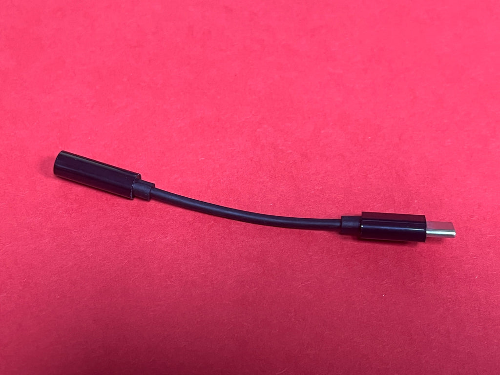 3.5mm headphone jack socket to USB C plug