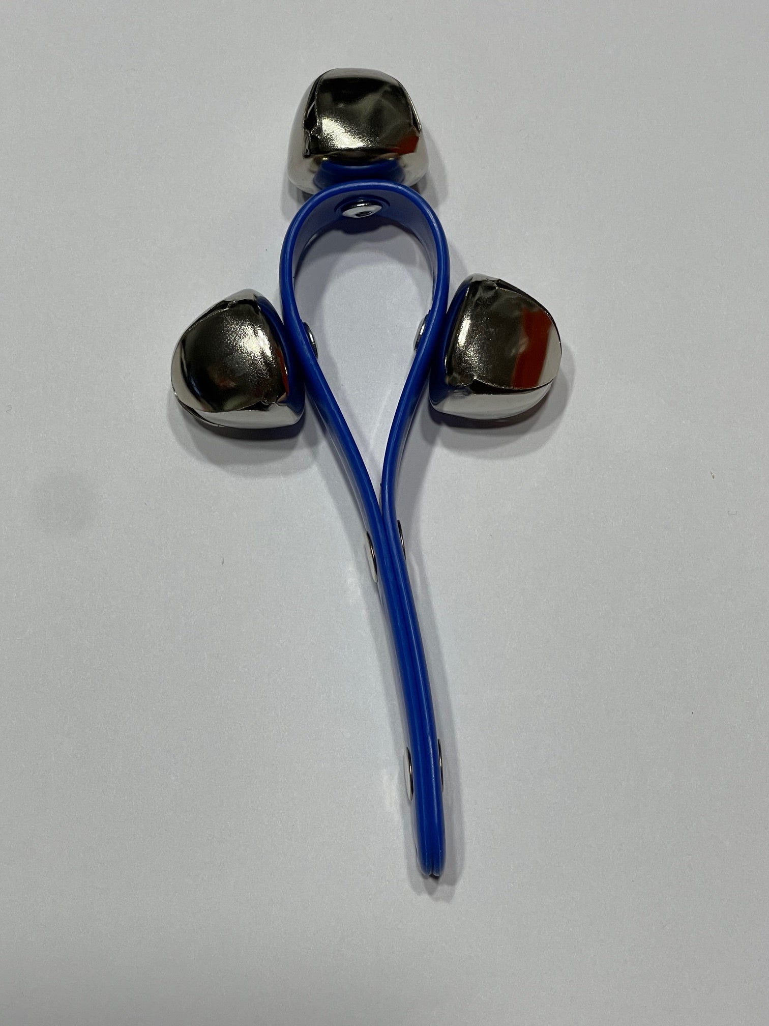 Sleigh Bells - 3 Bells On Plastic Handle
