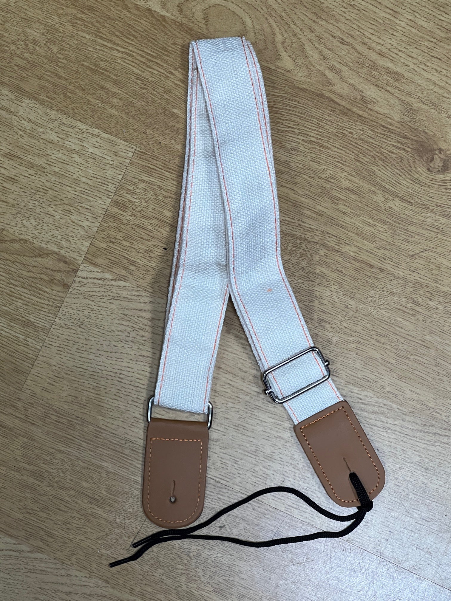 Earth Bond - Vegan - natural ukulele strap