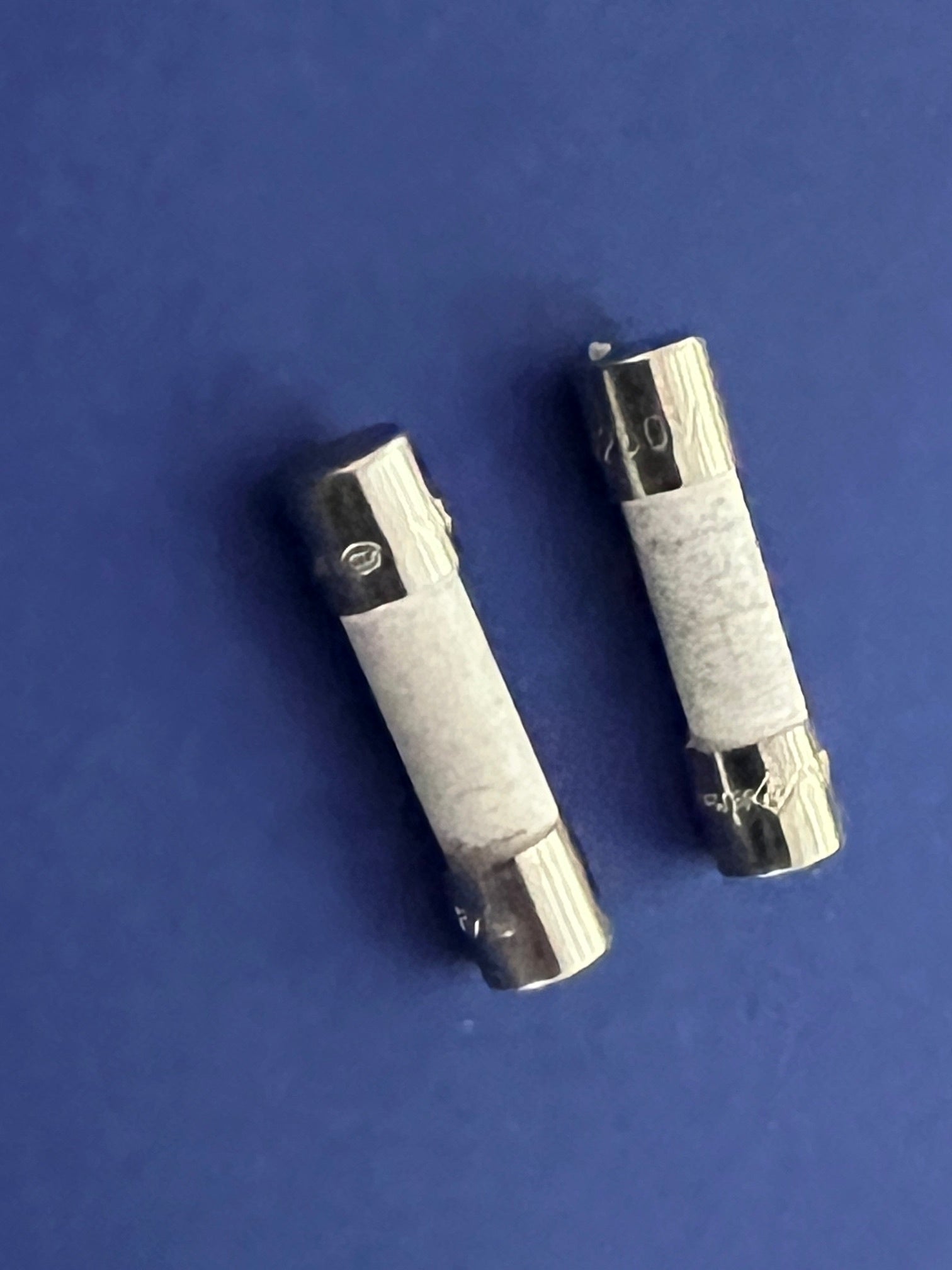 T4AH 20mm x 5mm time delay fuse pack of 2   [3]