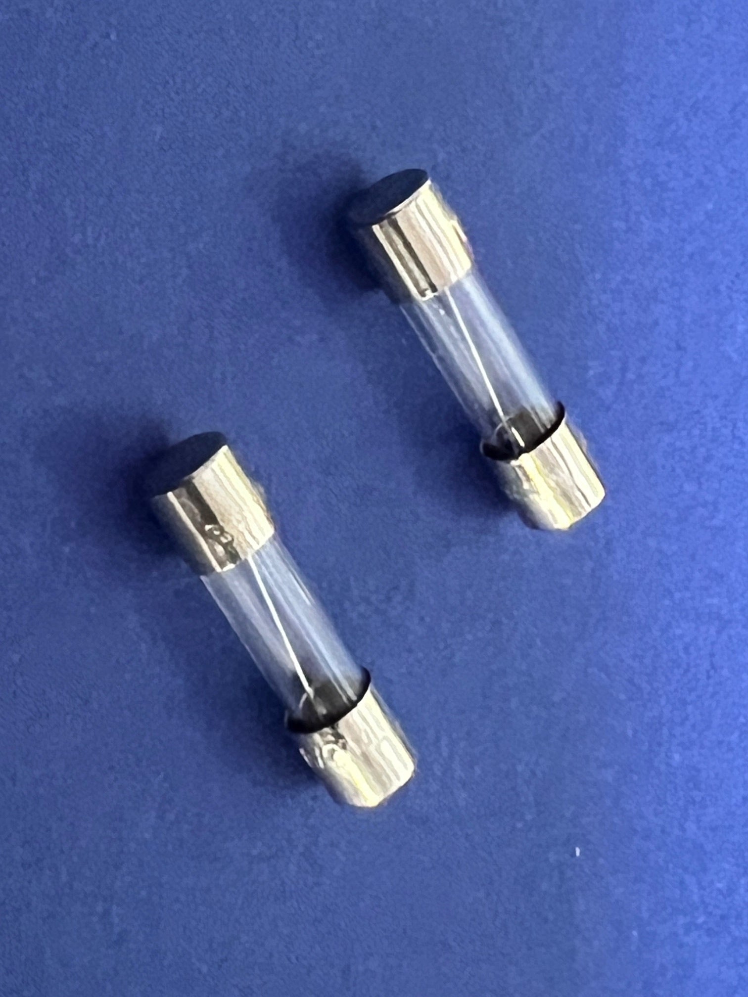 1.6 amp 20mm time delay fuse - pack of 2  [4]