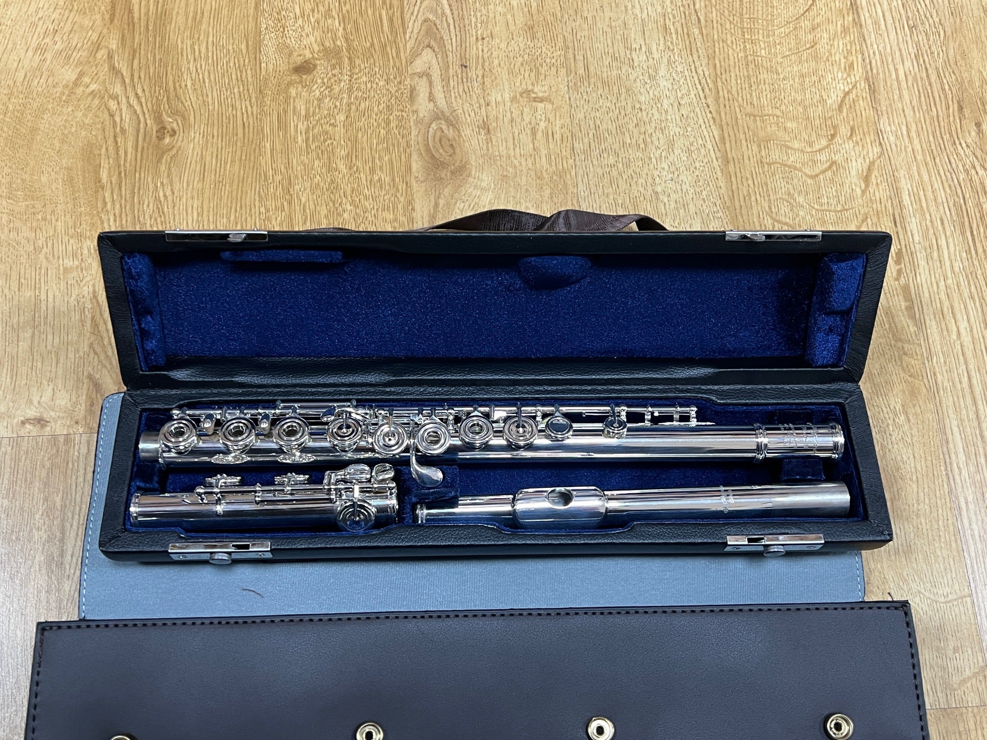 USED Miyazawa PA-201 RE - solid silver head open hole flute