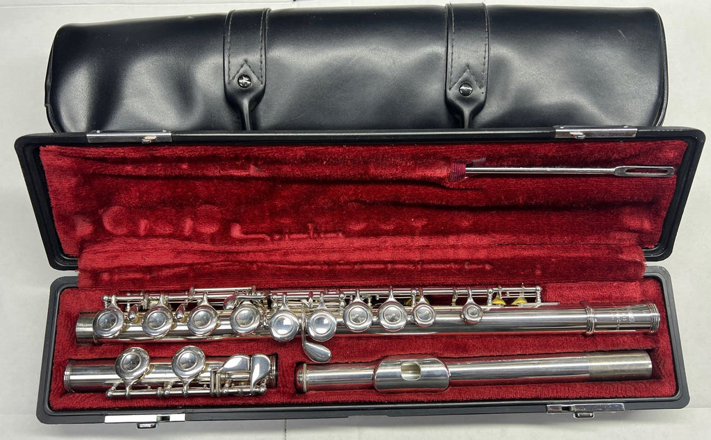 USED Yamaha YFL-211S silver plated flute outfit made in Japan