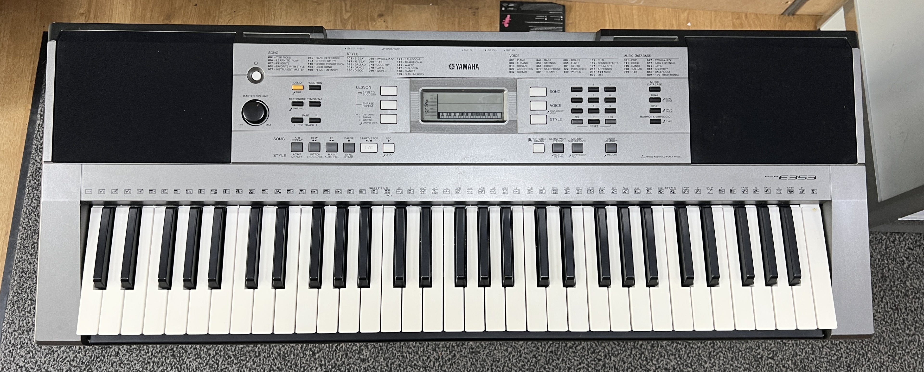 USED Yamaha PSR-E353 digital touch responsive keyboard