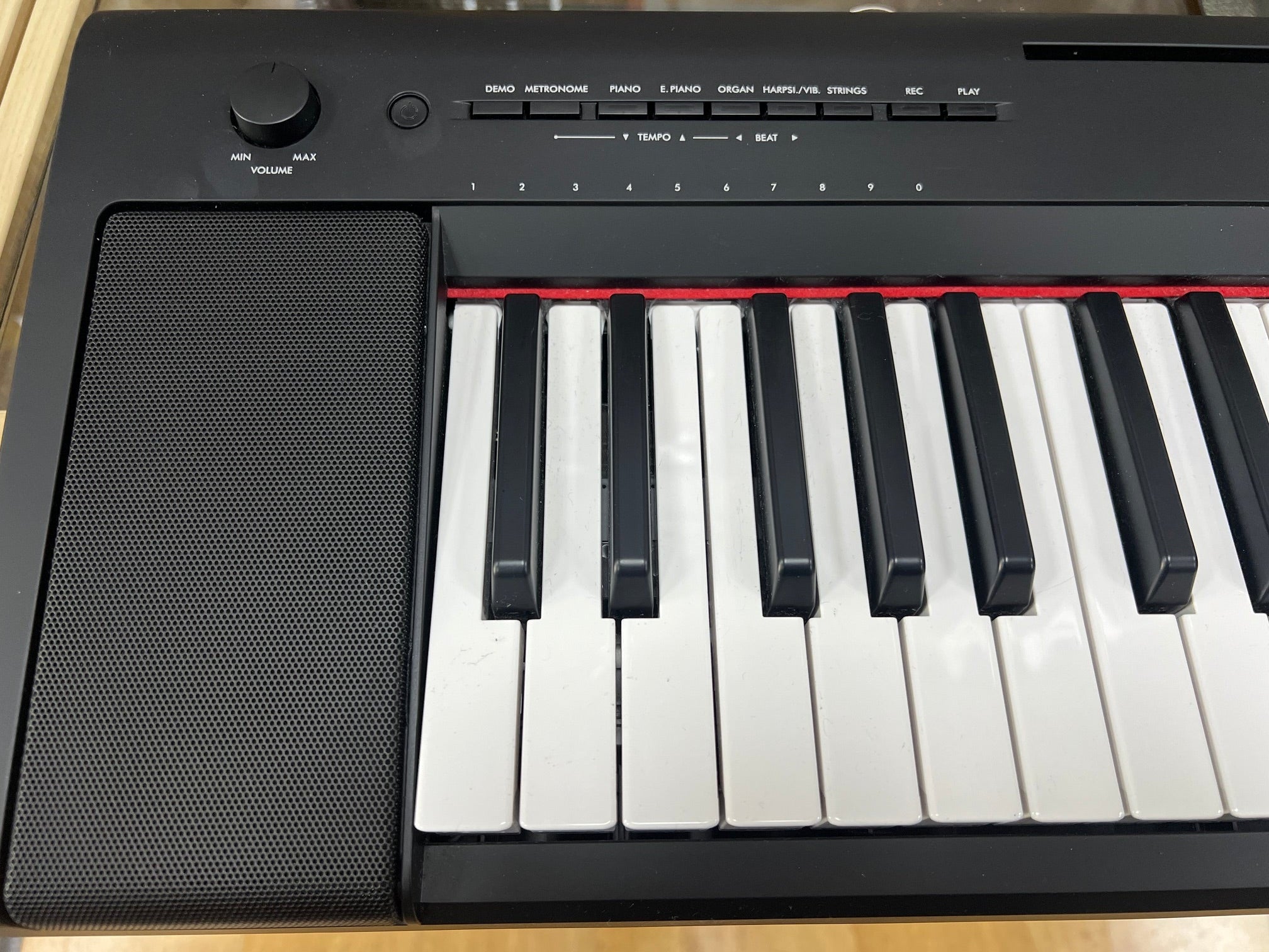 USED Yamaha Piaggero NP-15 Touch Sensitive Piano Keyboard - 61 Keys
