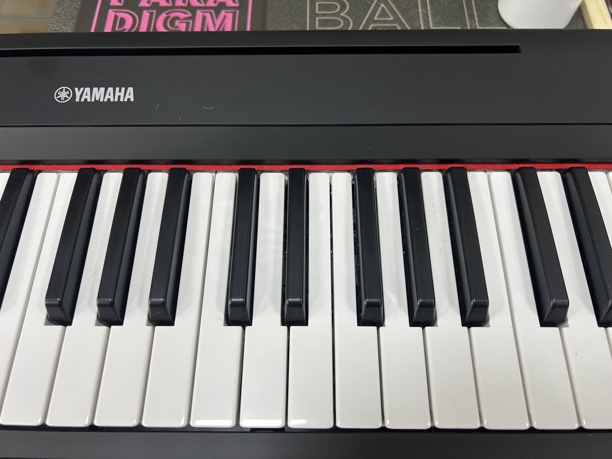 USED Yamaha Piaggero NP-15 Touch Sensitive Piano Keyboard - 61 Keys