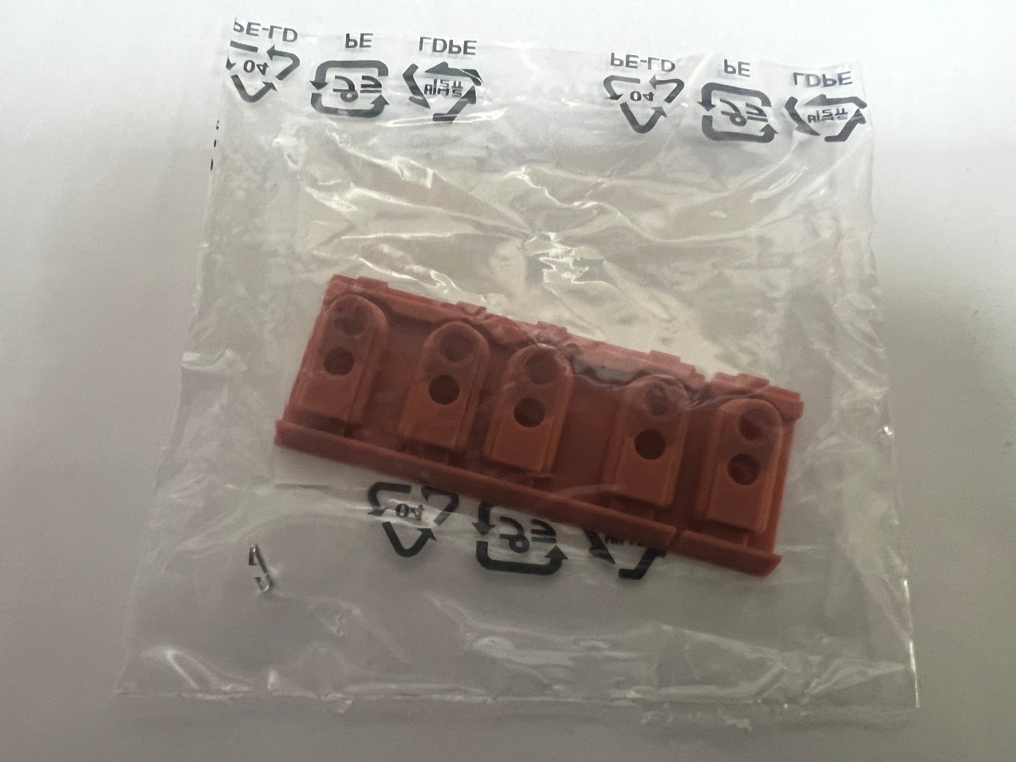 VY84680R  VY846801 Rubber contact  contact P series / CLP [18]