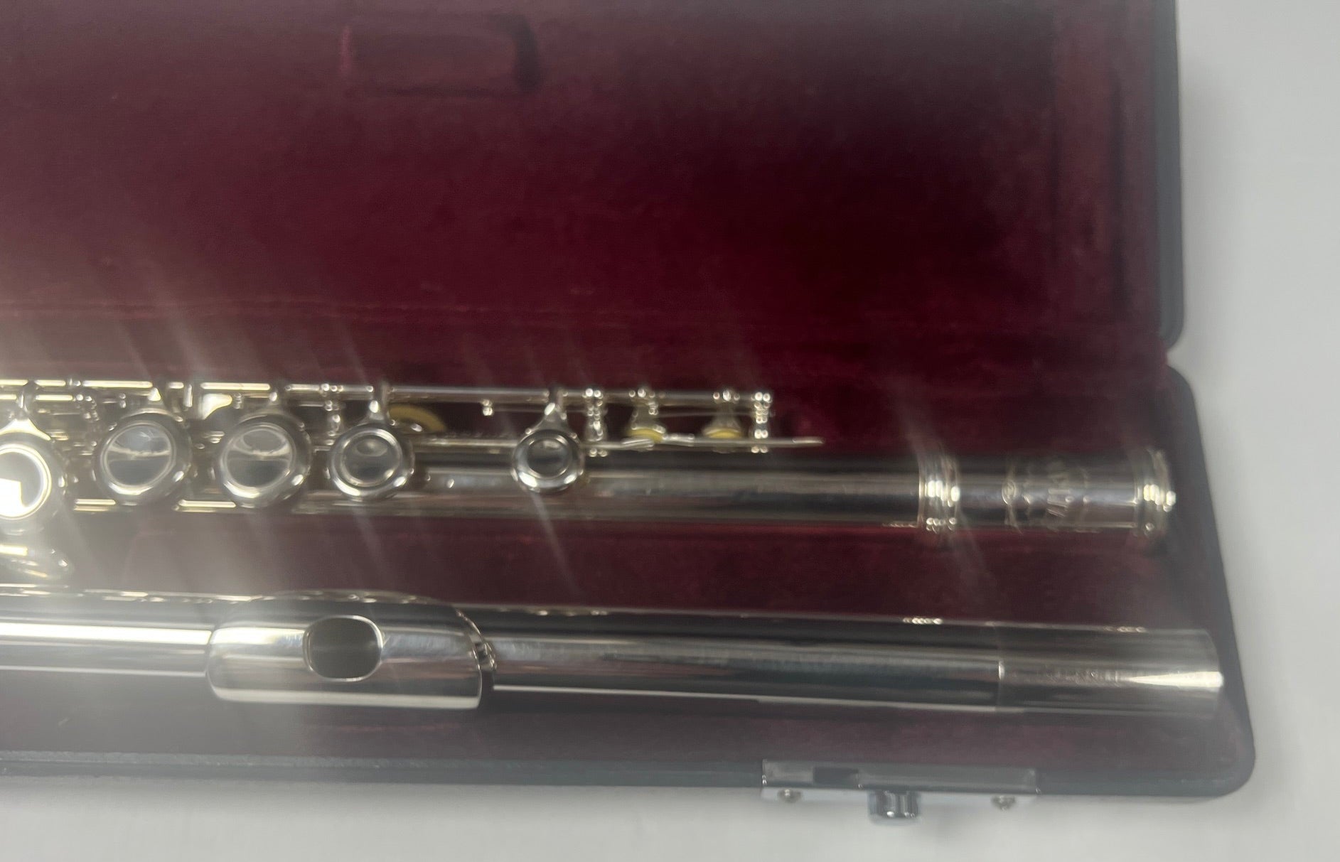 USED Jupiter JFL-511E flute outfit