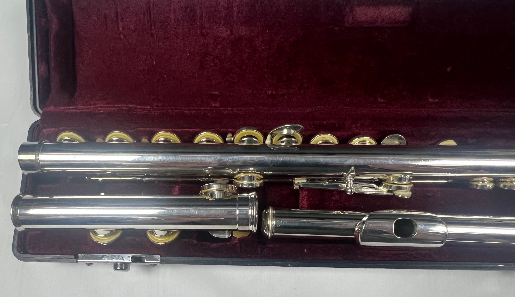 USED Jupiter JFL-511E flute outfit
