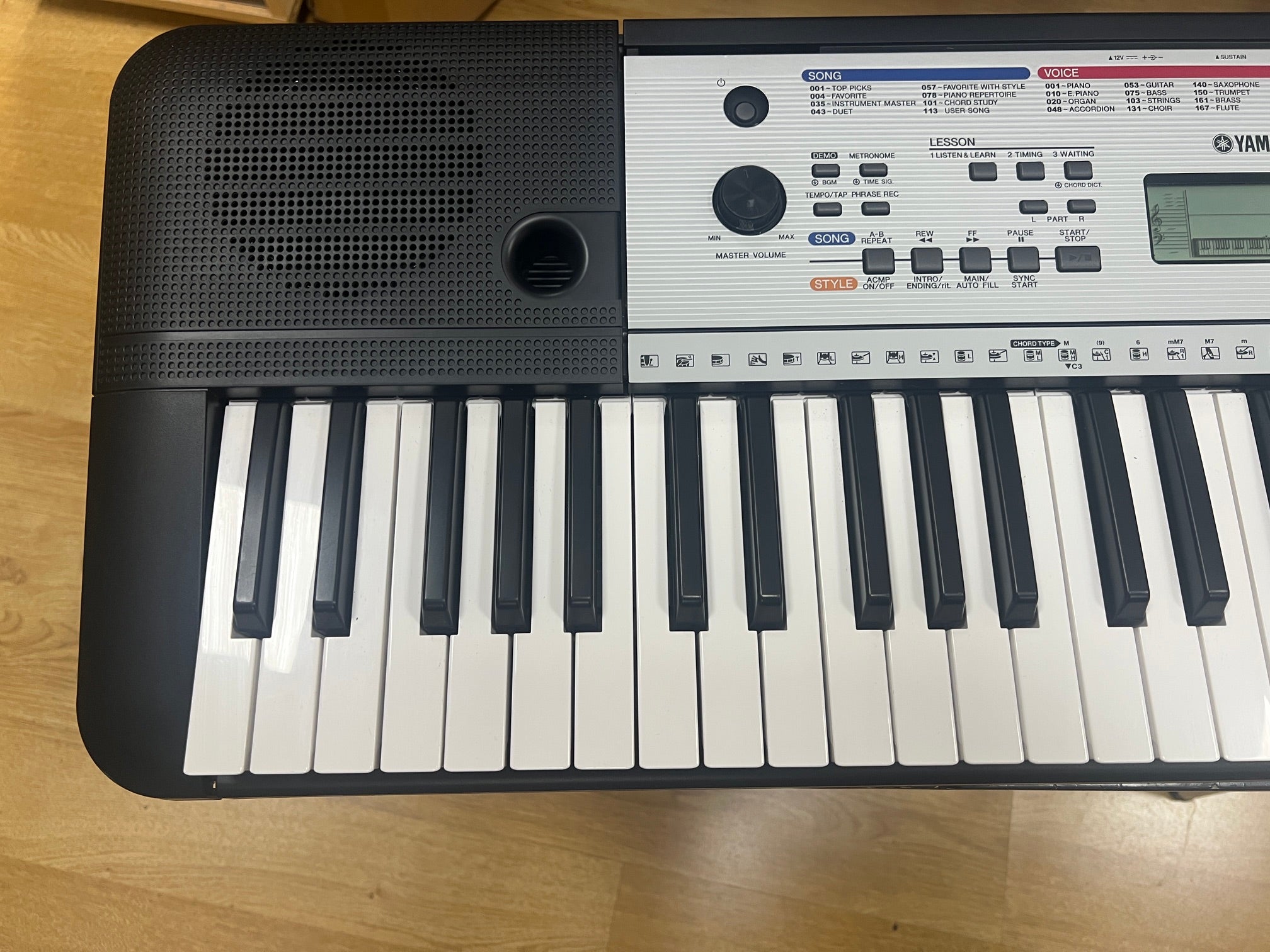 USED Yamaha YPT260 portable keyboard  [01905]