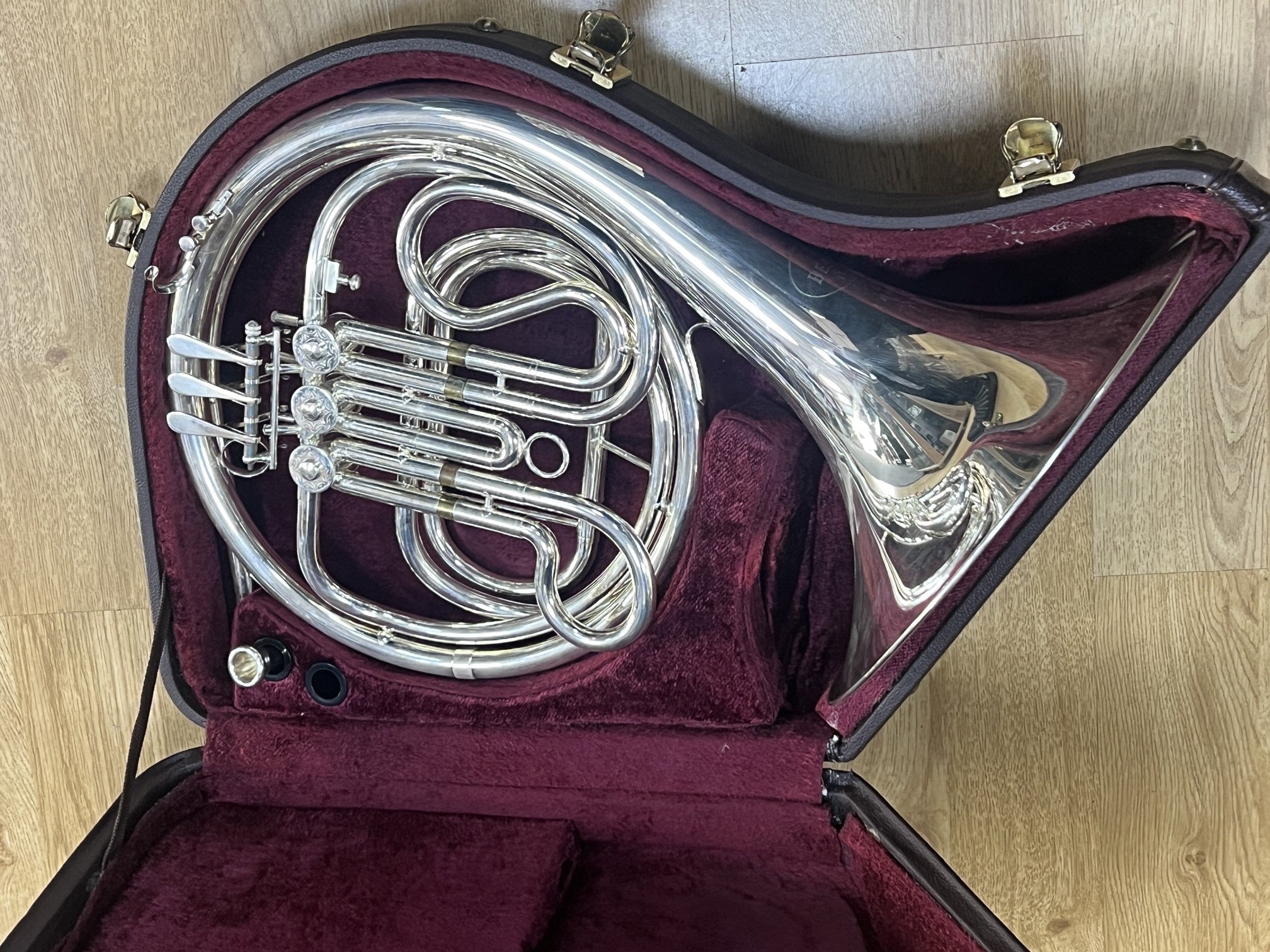 USED Besson BE603 silver plated single french horn