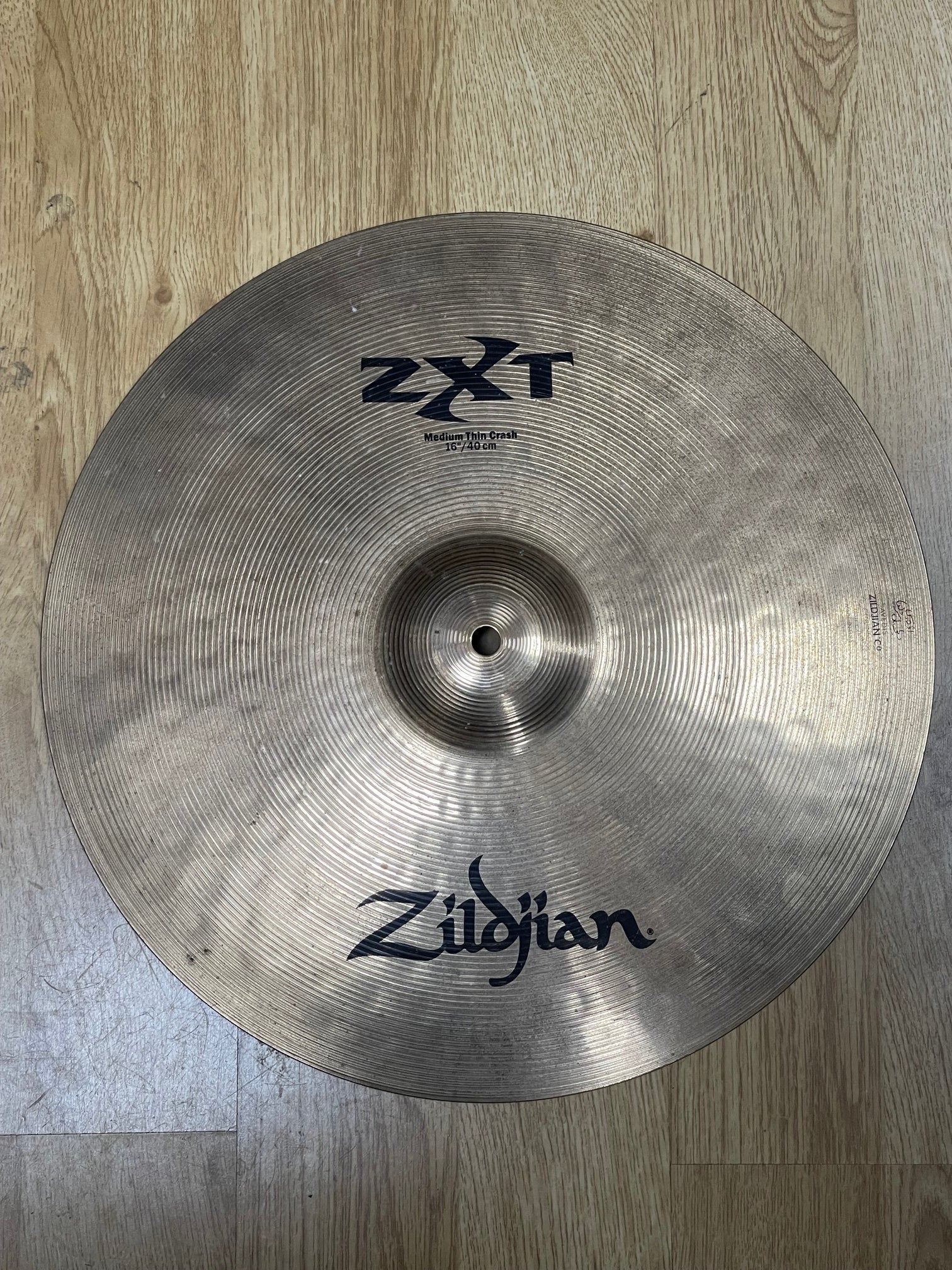 Used / 2nd Hand Zildjian ZXT 16" Medium Thin Crash Cymbal
