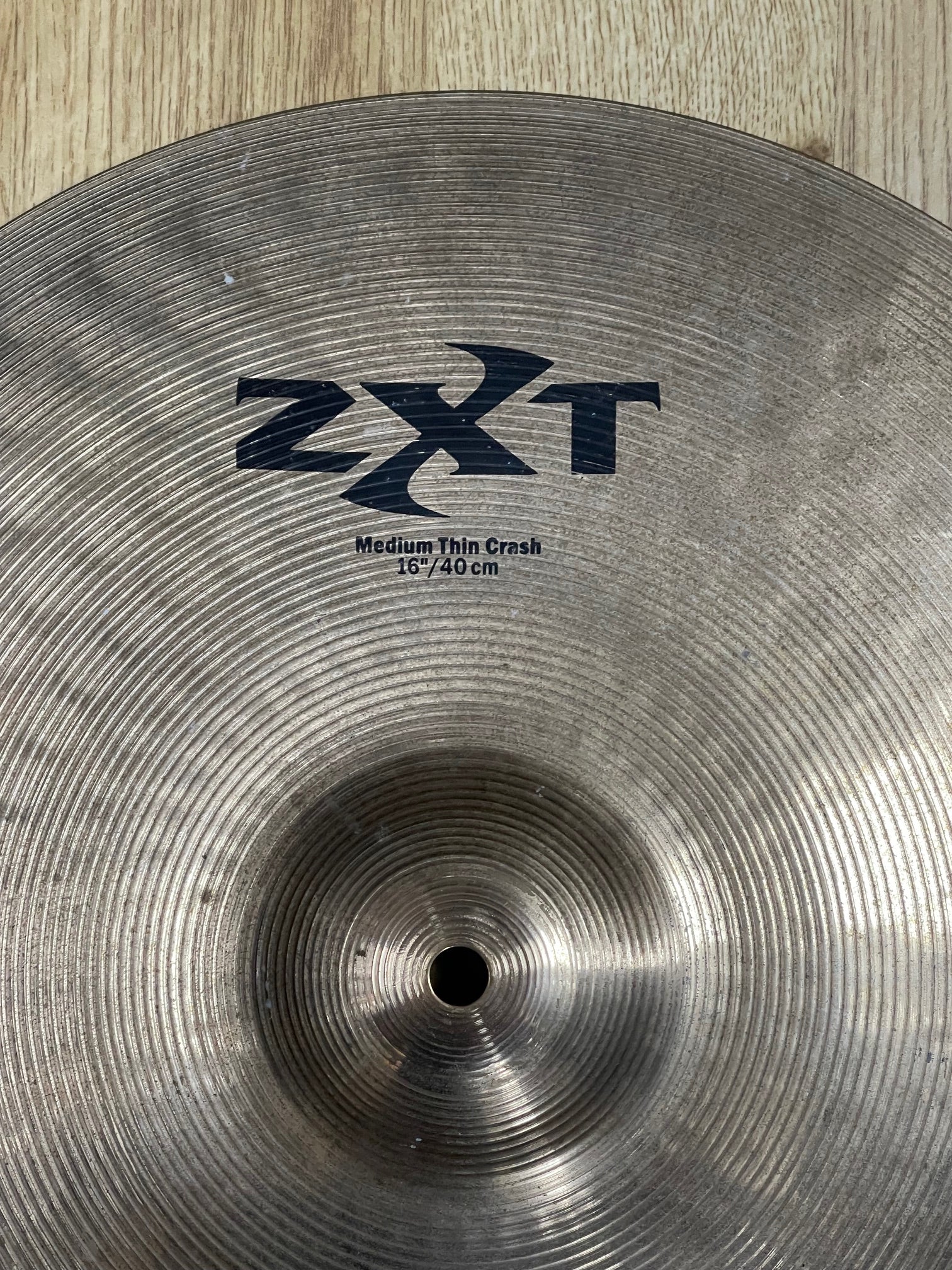 Used / 2nd Hand Zildjian ZXT 16" Medium Thin Crash Cymbal