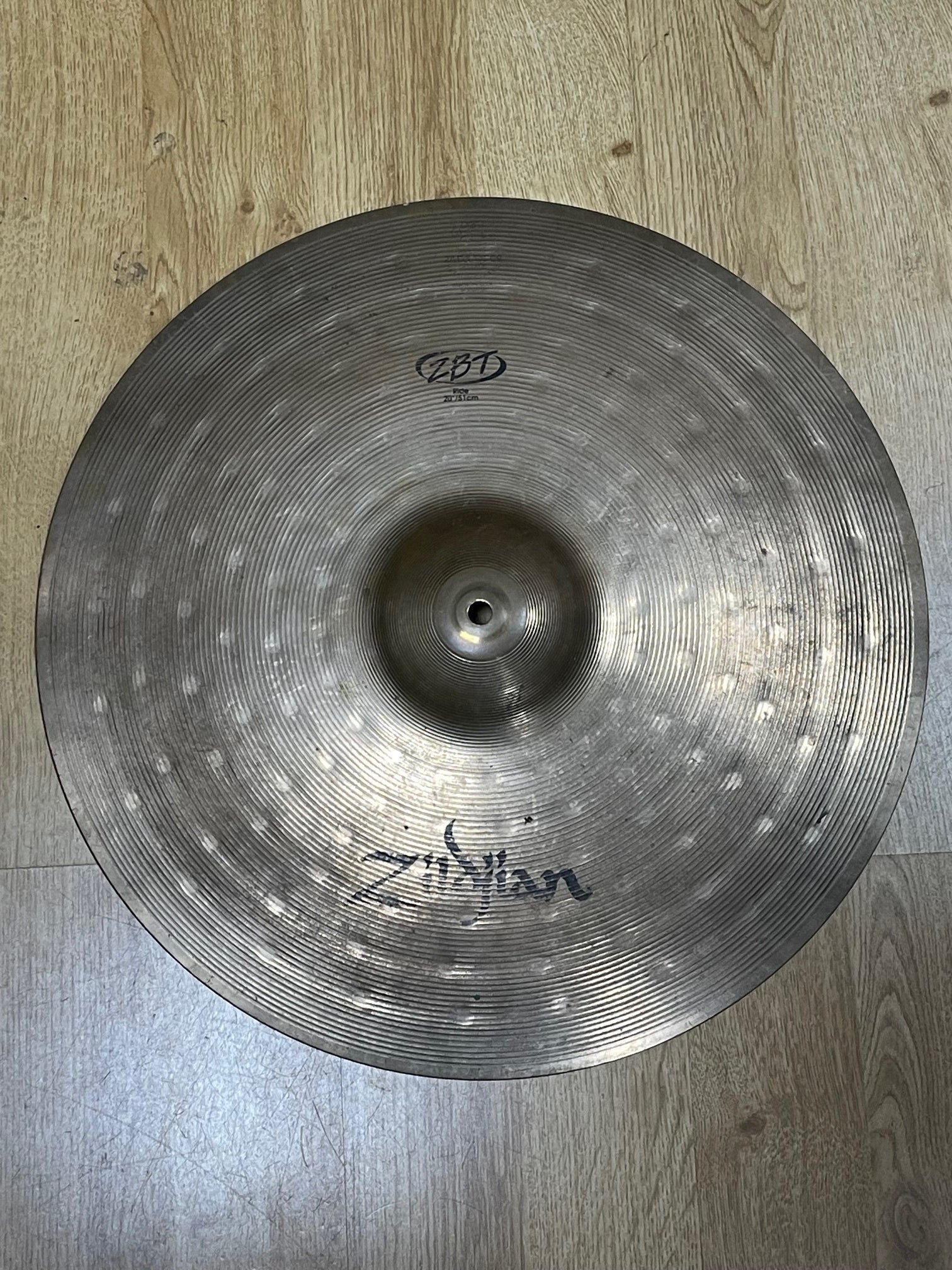 Used / 2nd Hand Zildjian ZBT 20" Ride Cymbal