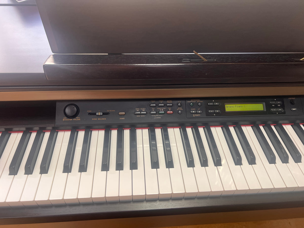 USED Yamaha Clavinova digital piano CLP170