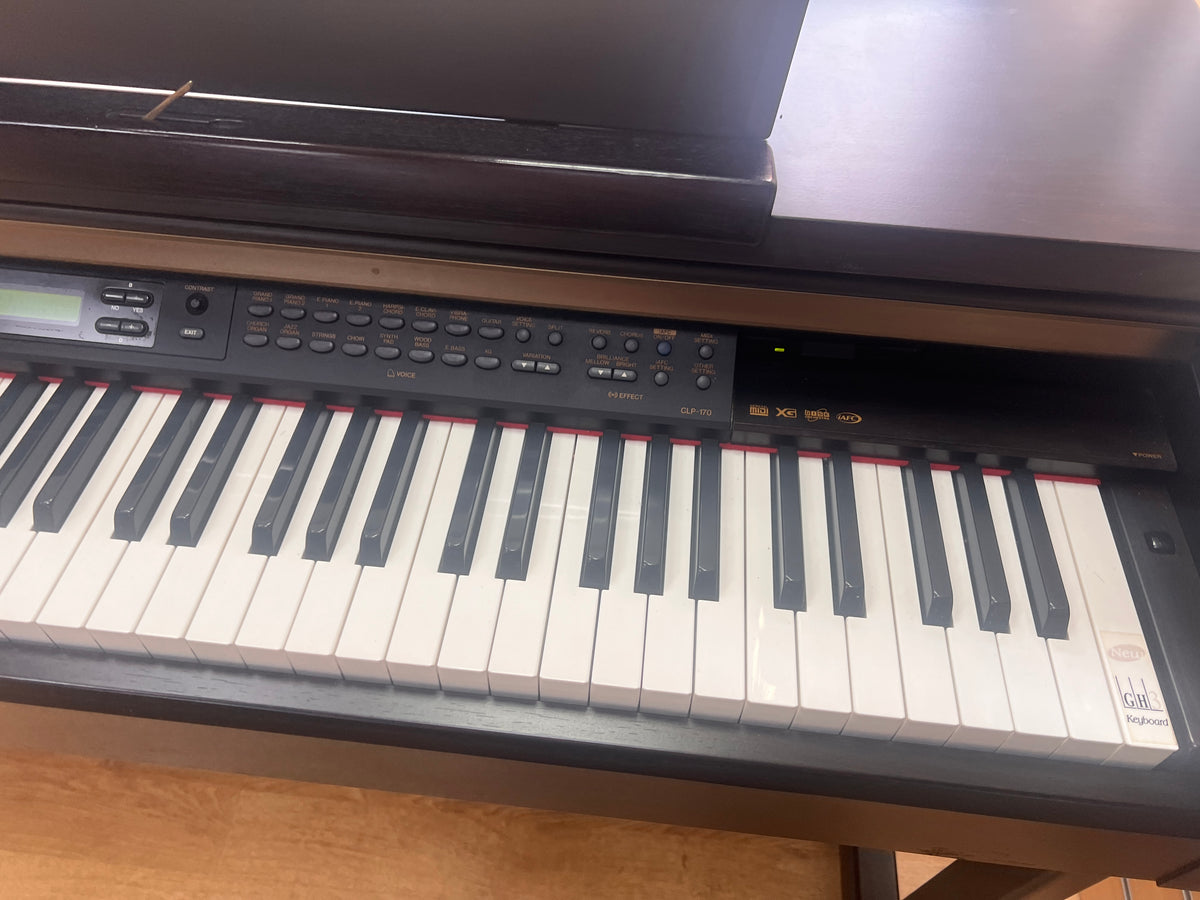 USED Yamaha Clavinova digital piano CLP170
