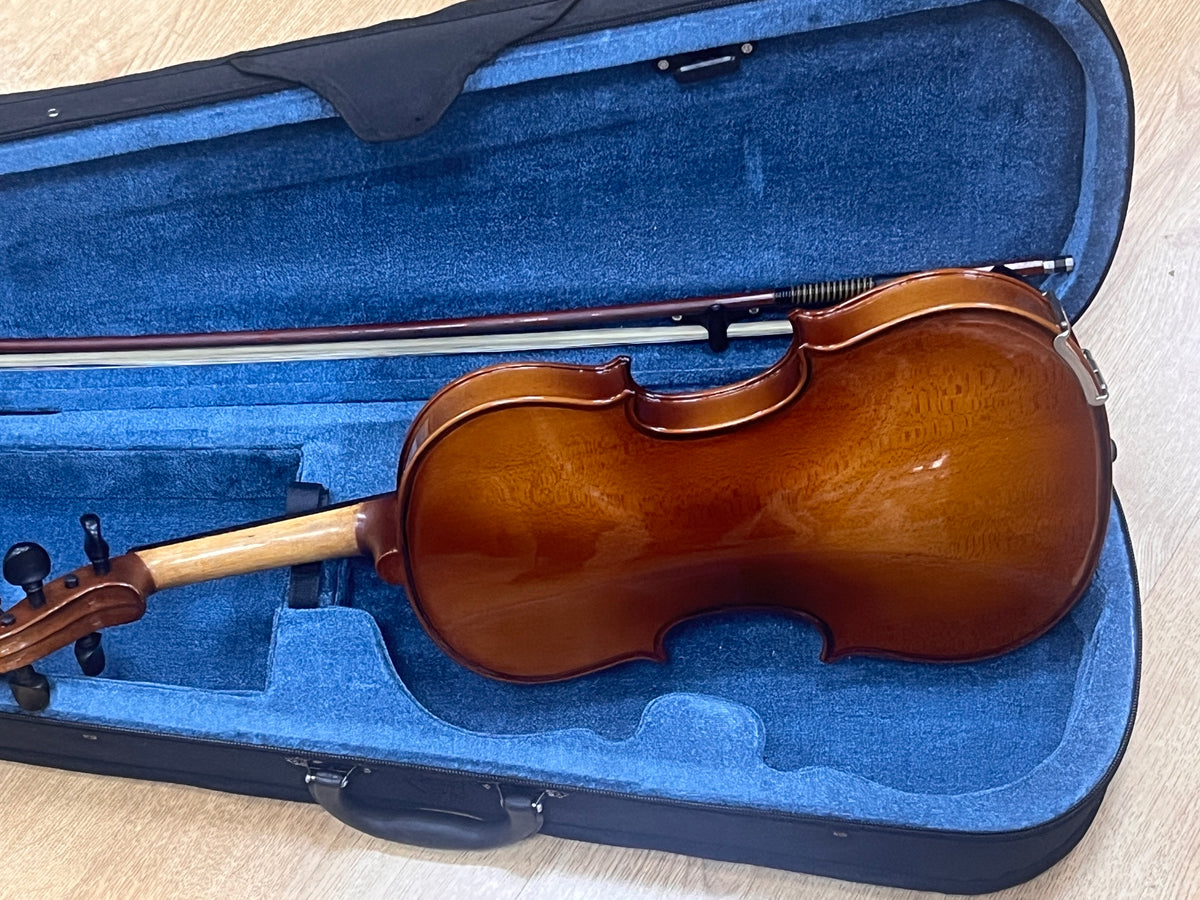USED 4/4 student violin outfit