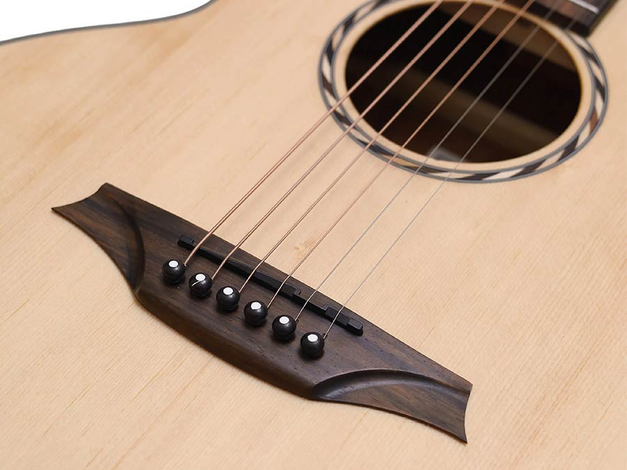 Bromo BAA8S Solid Top Mini Jumbo / Short Scale / Travel Acoustic Guitar