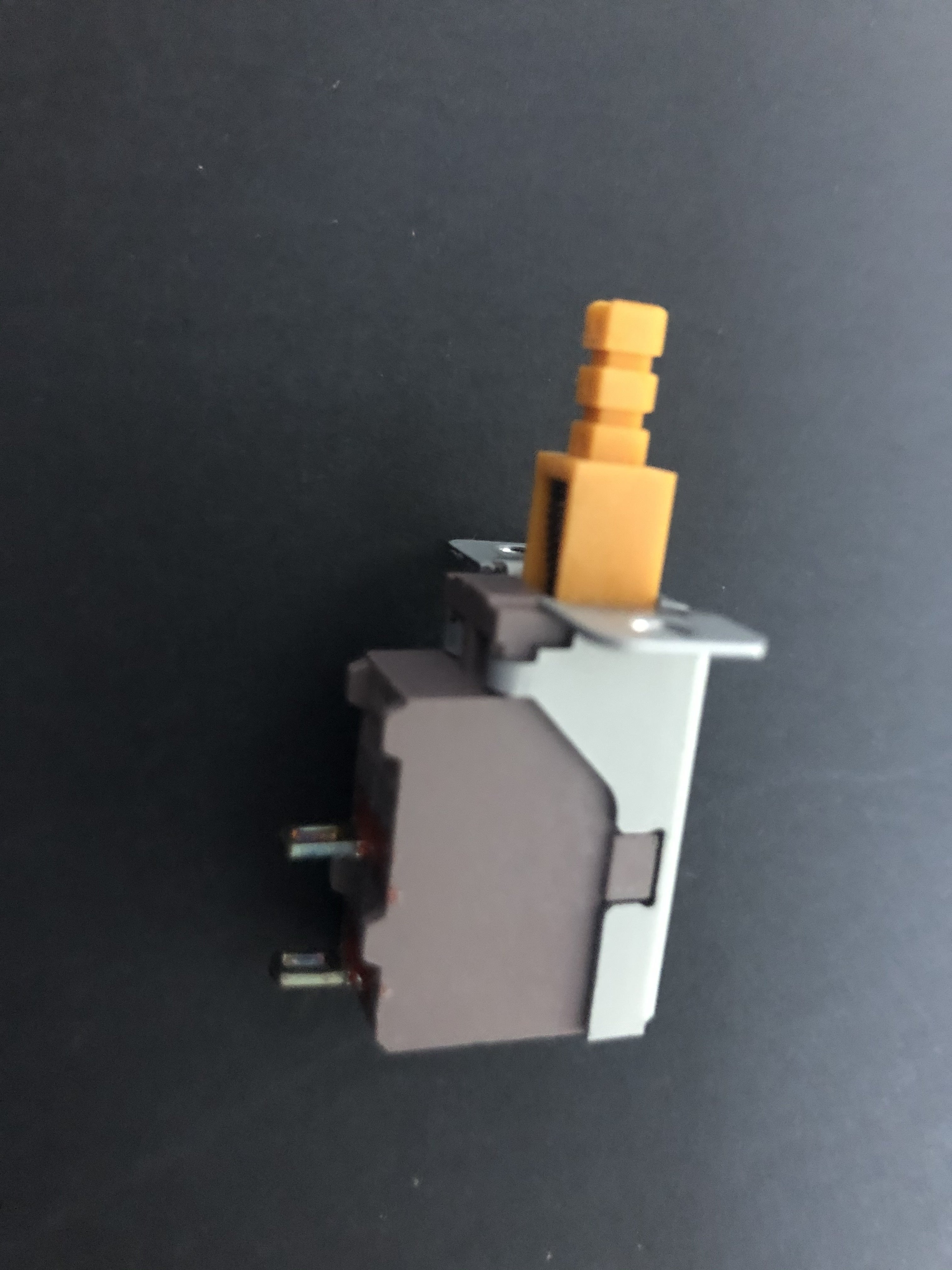 VC84350R push mains switch some Clavinova models  [14]