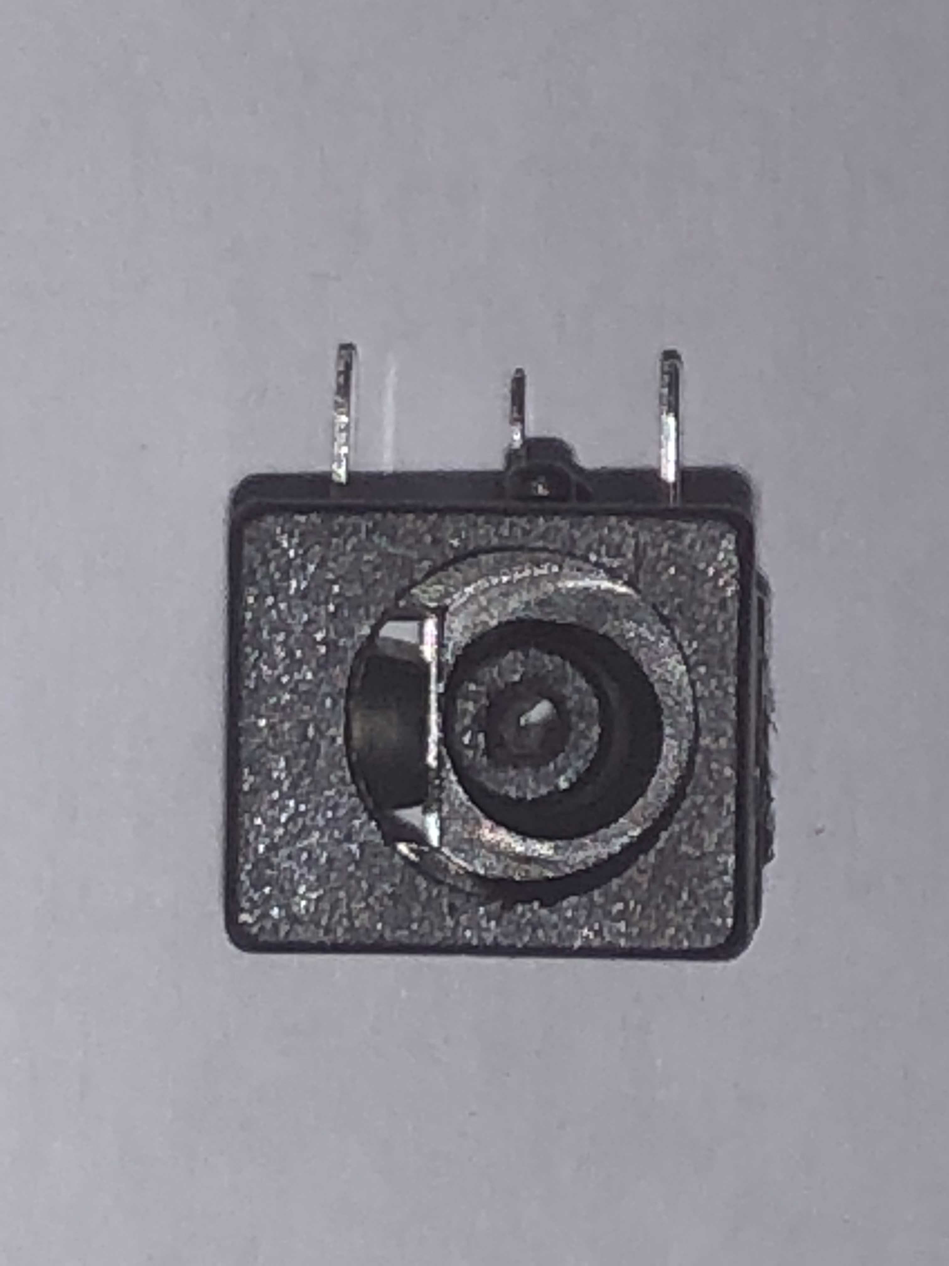 AD12 power socket - Generic  [3]