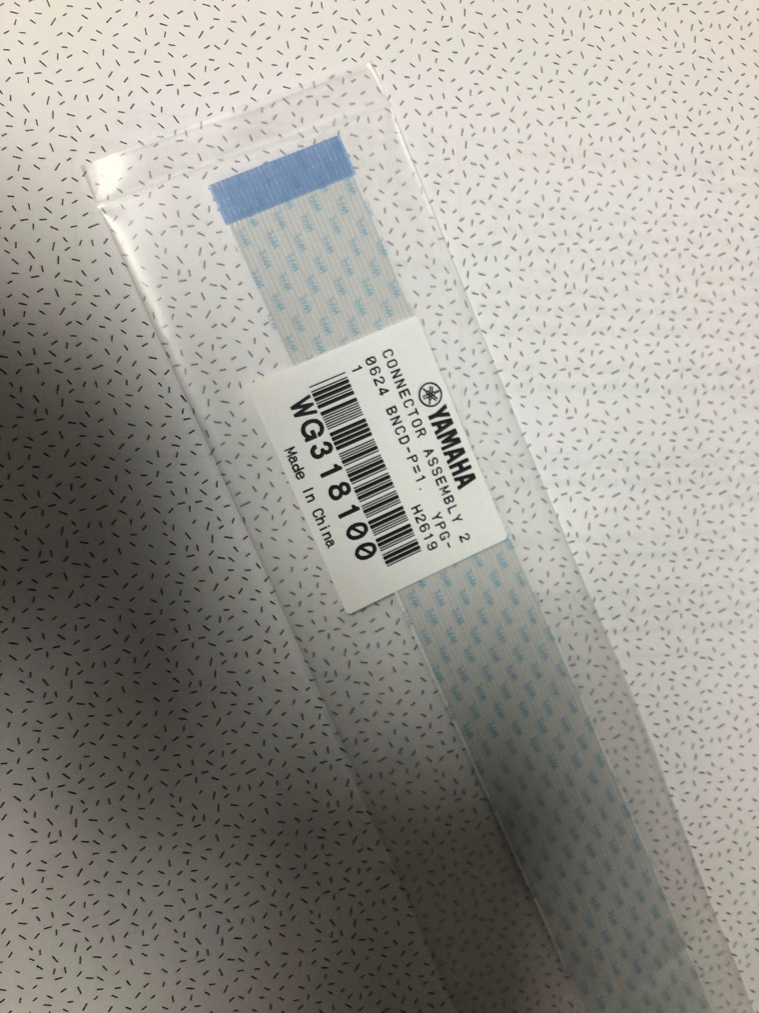 WG318101 flexible flat cable 20706 FWR-P=1.0-K1  [H]