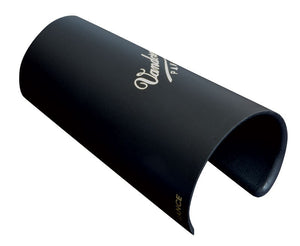 Vandoren (C21P) Plastic mouthpiece cap for leather Bb clarinet ligature