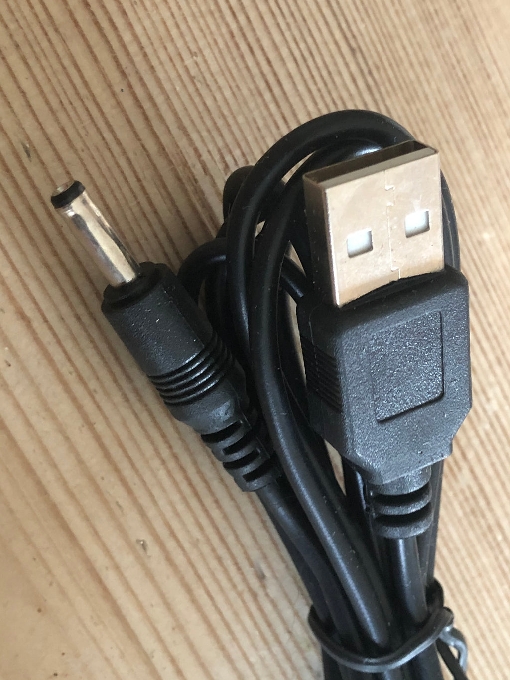 USB to Type H barrel plug - cable 1.5m