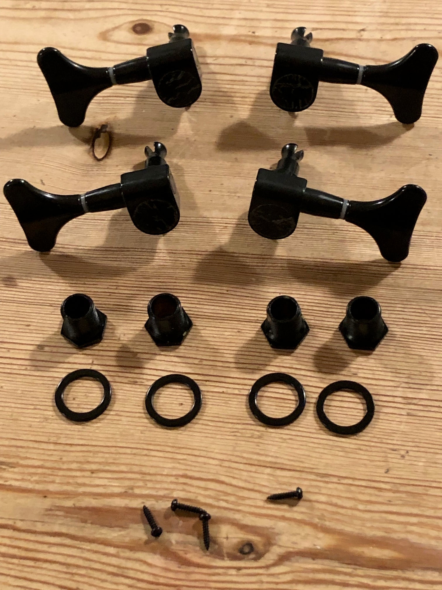 Black Die Cast Bass Guitar Machine Heads - 2 A Side