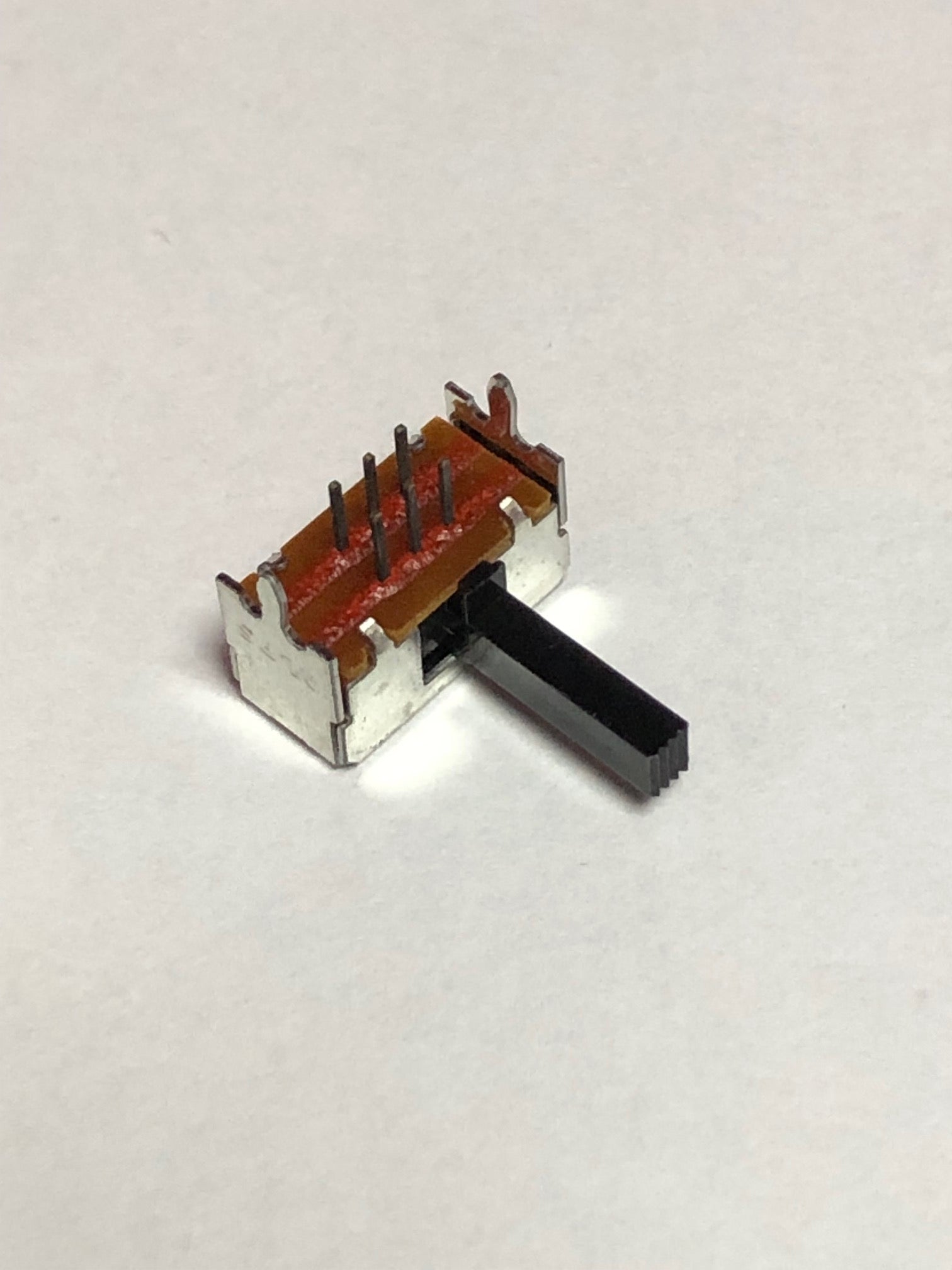 Speaker on/off switch P series pianos (VS591300) [17]