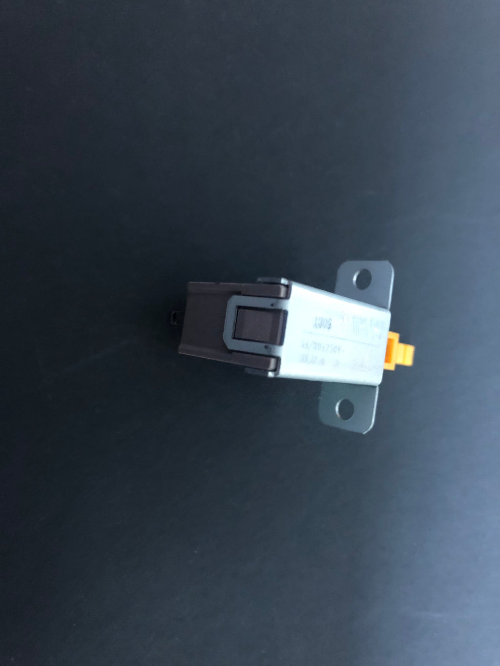 VC84350R push mains switch some Clavinova models  [14]