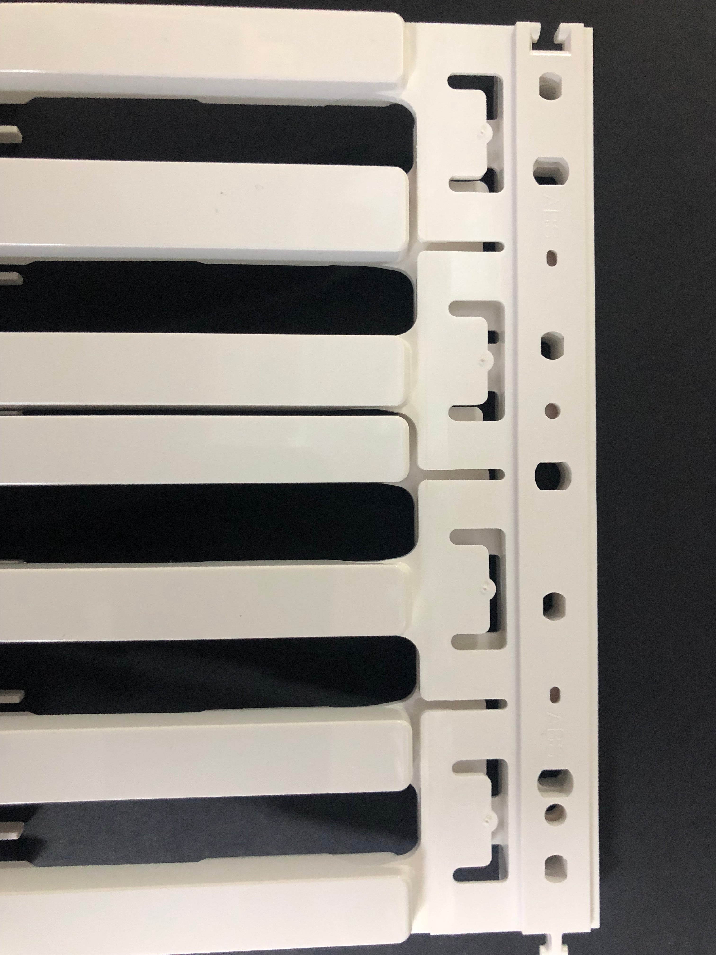 V7380300 / V7380400 white NP / DGX Keys