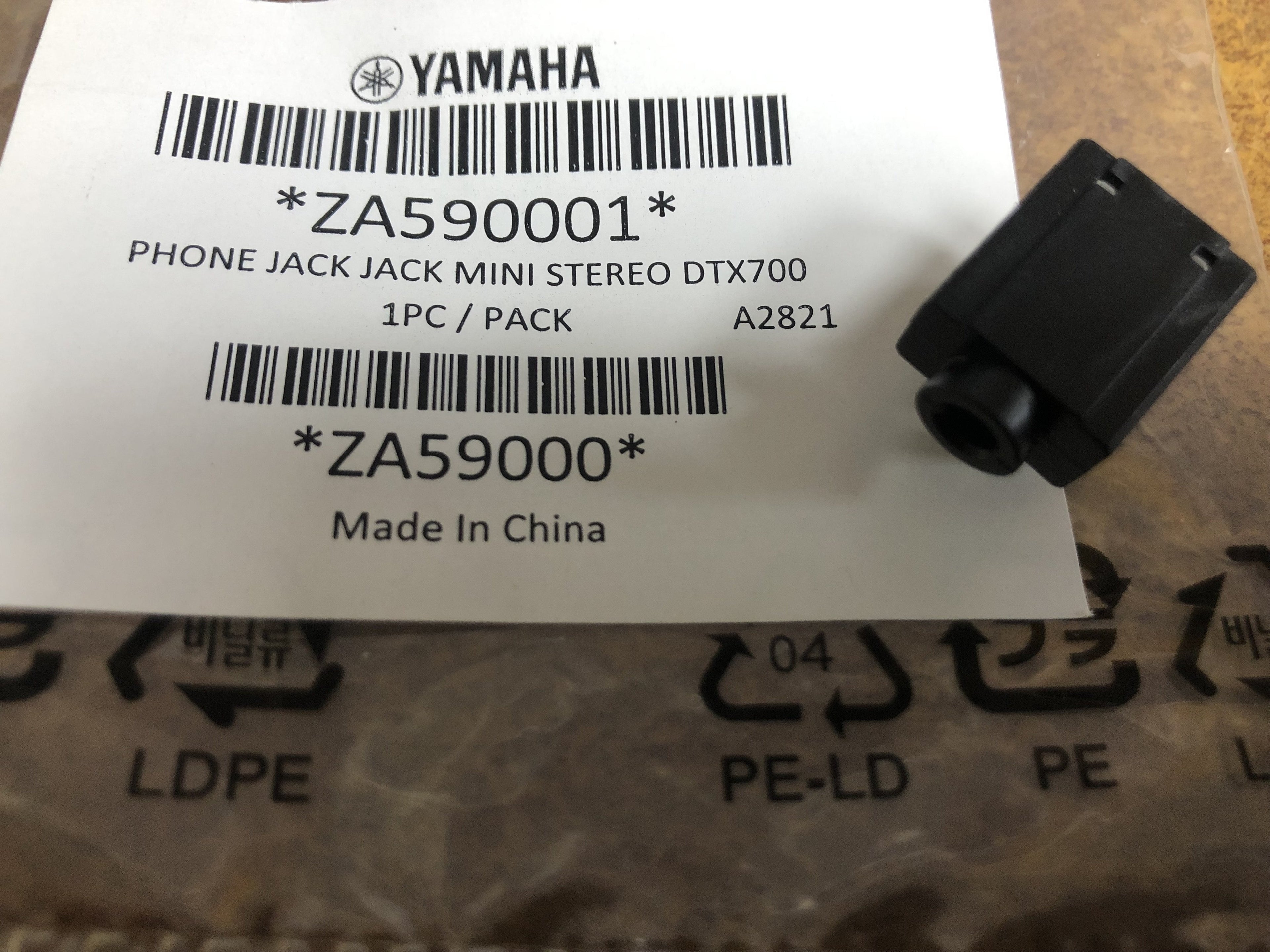 ZA590001 3.5mm phone jack mini stereo [32]