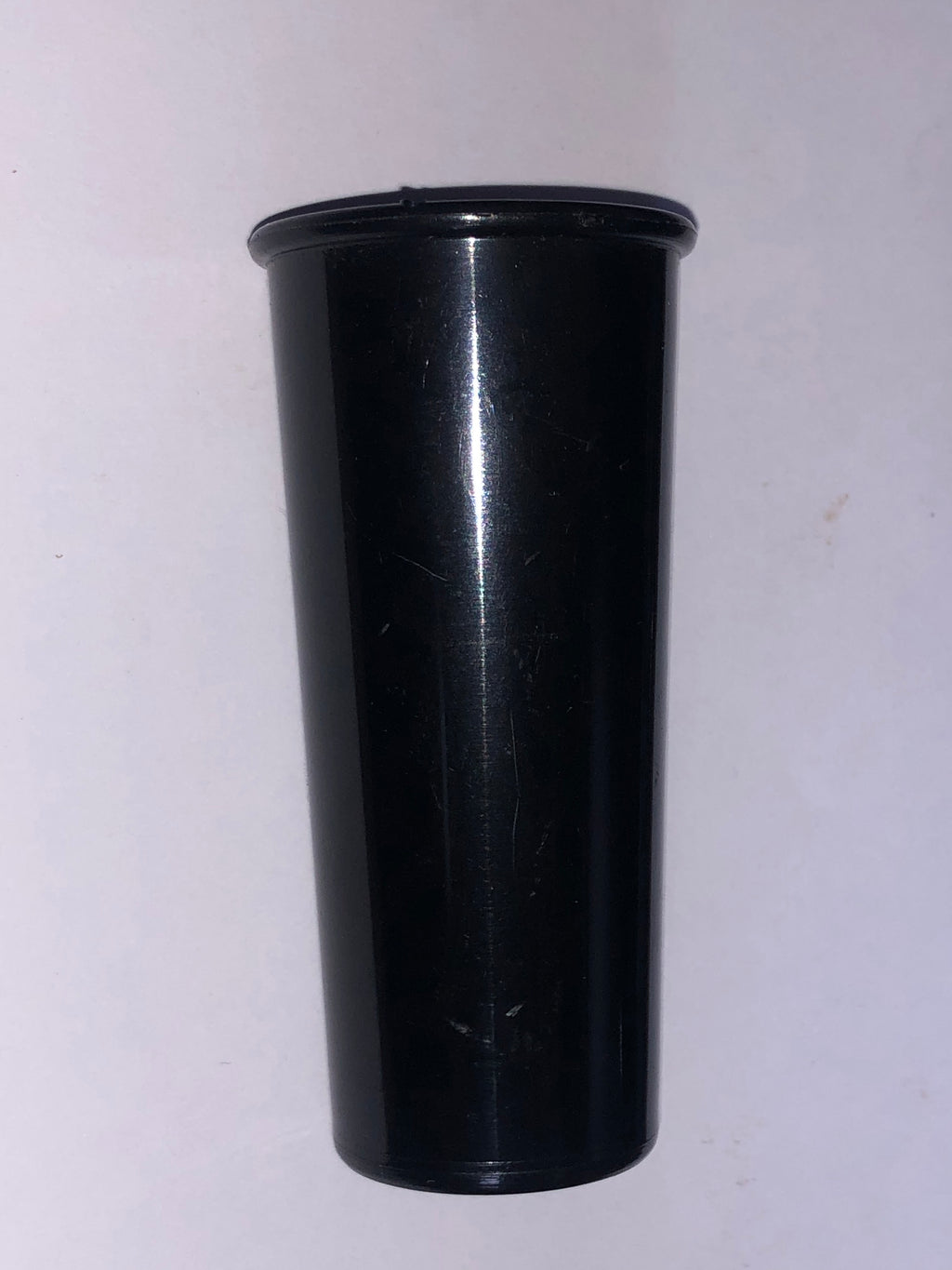 Plastic mouthpiece cap for tenor saxophone
