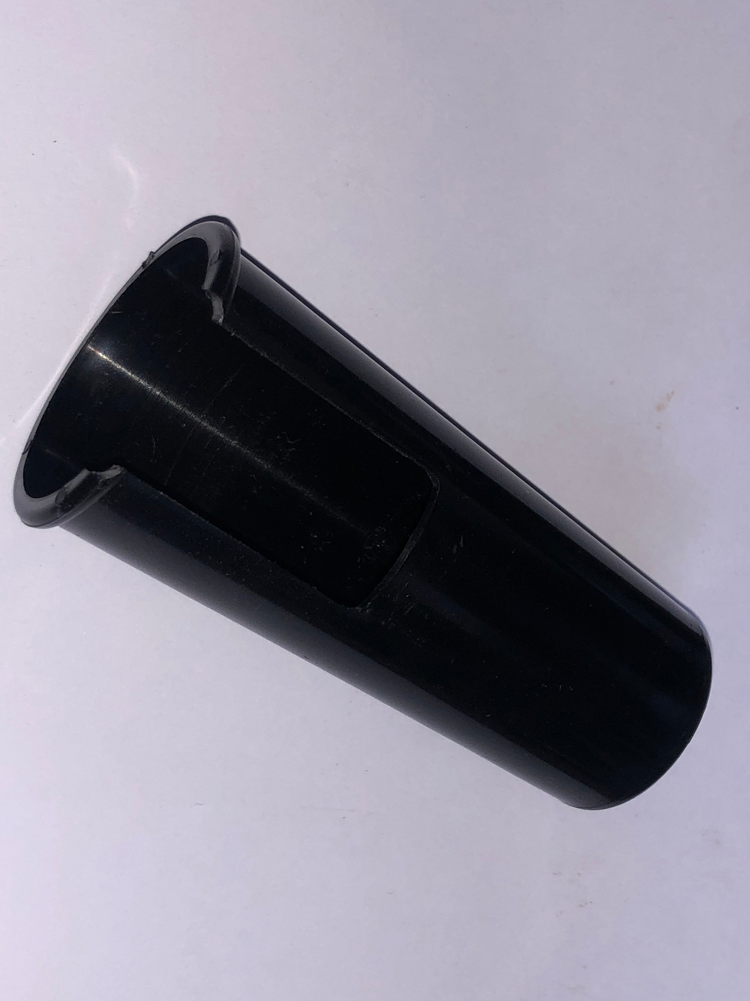 Plastic mouthpiece cap for tenor saxophone