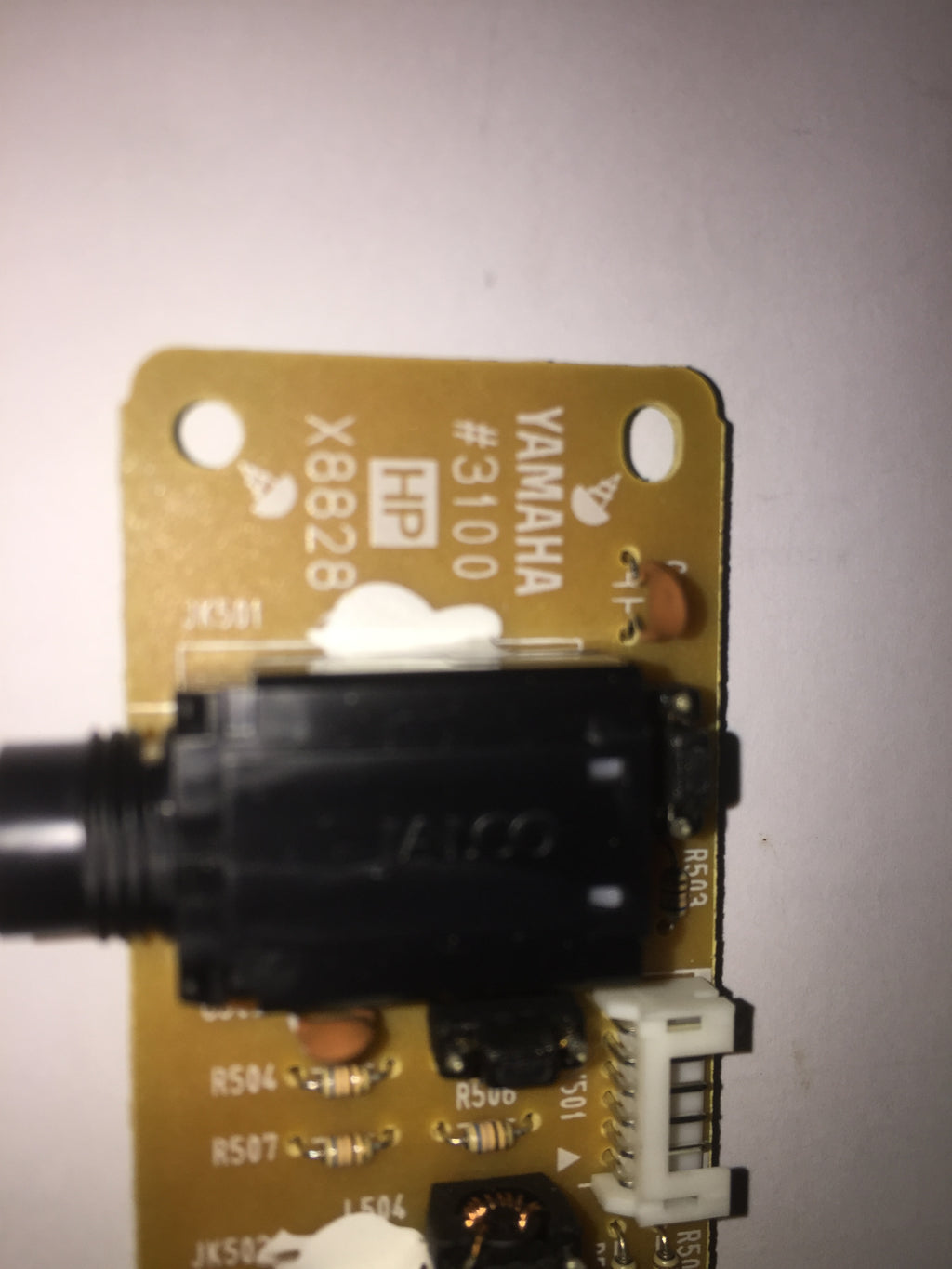 WK351400 Headphone circuit board for P85 piano ** DISCONTINUED **